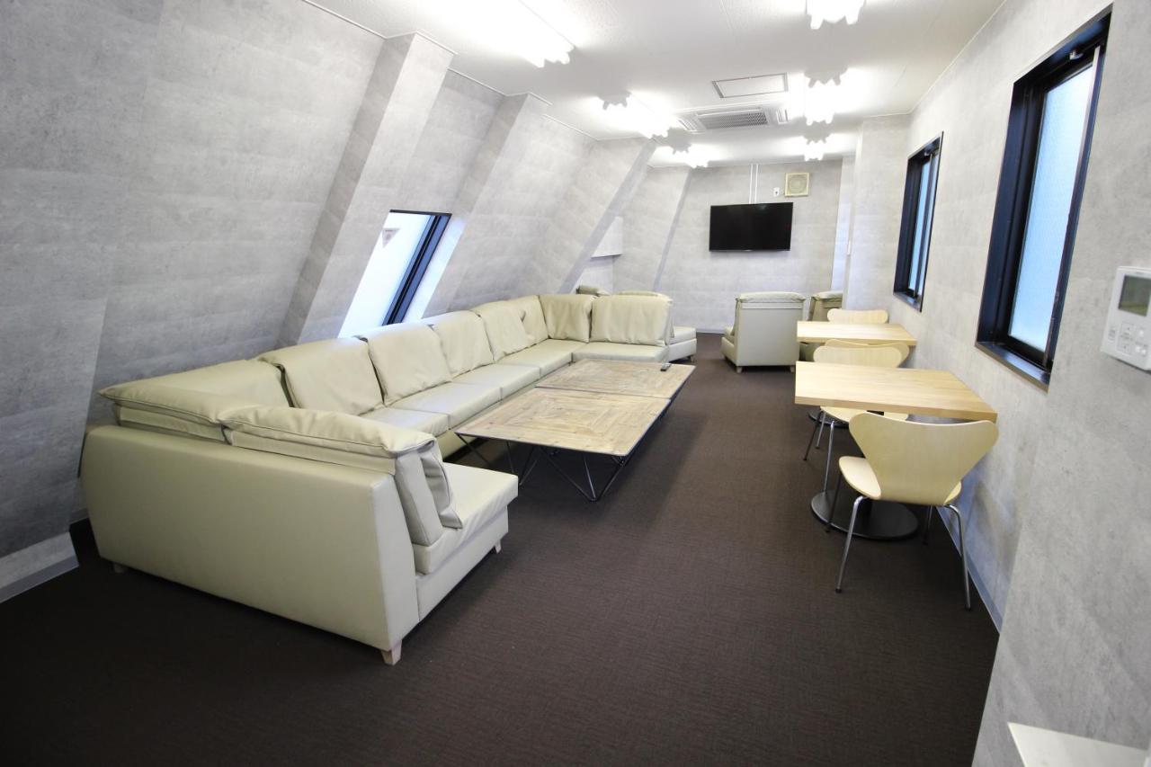 Namba West Saika Apartman Oszaka Kültér fotó