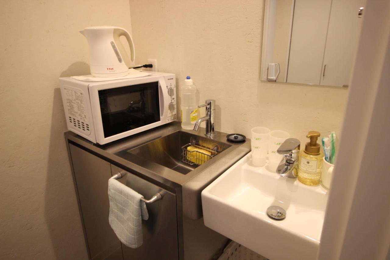 Namba West Saika Apartman Oszaka Kültér fotó