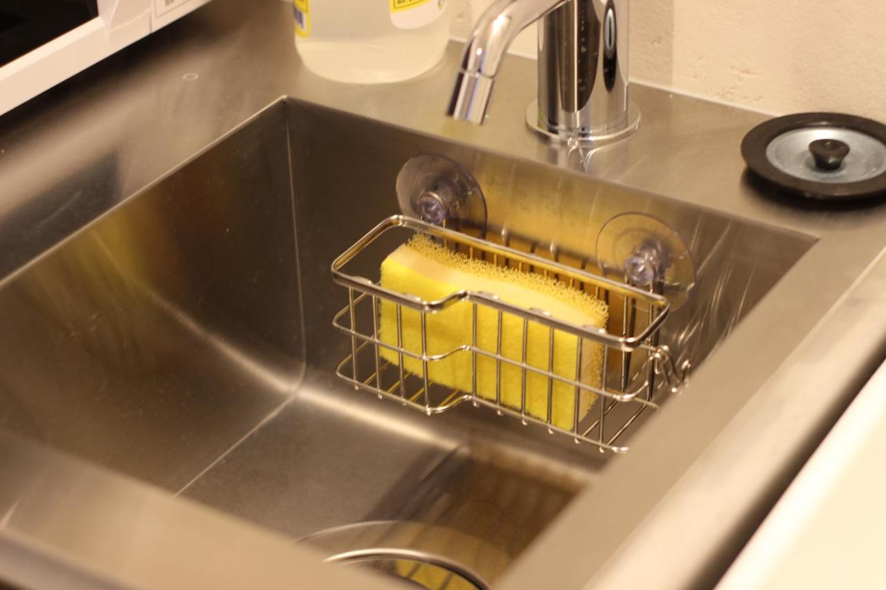 Namba West Saika Apartman Oszaka Kültér fotó