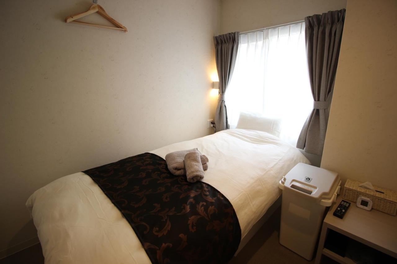 Namba West Saika Apartman Oszaka Kültér fotó