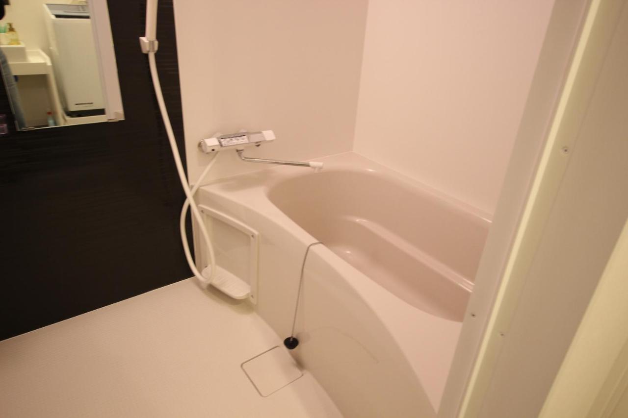 Namba West Saika Apartman Oszaka Kültér fotó